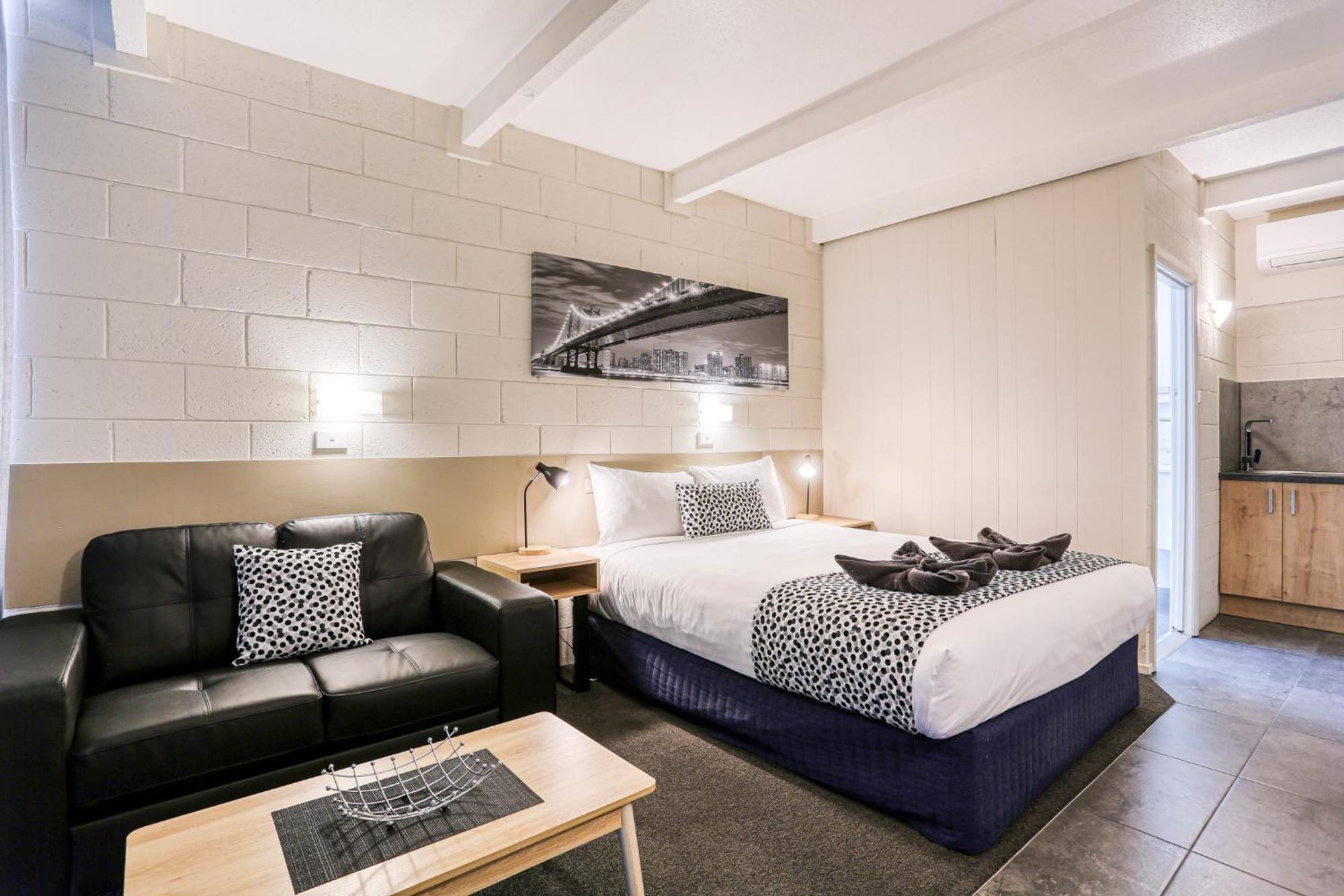 Castle Creek Motor Inn Euroa Ngoại thất bức ảnh
