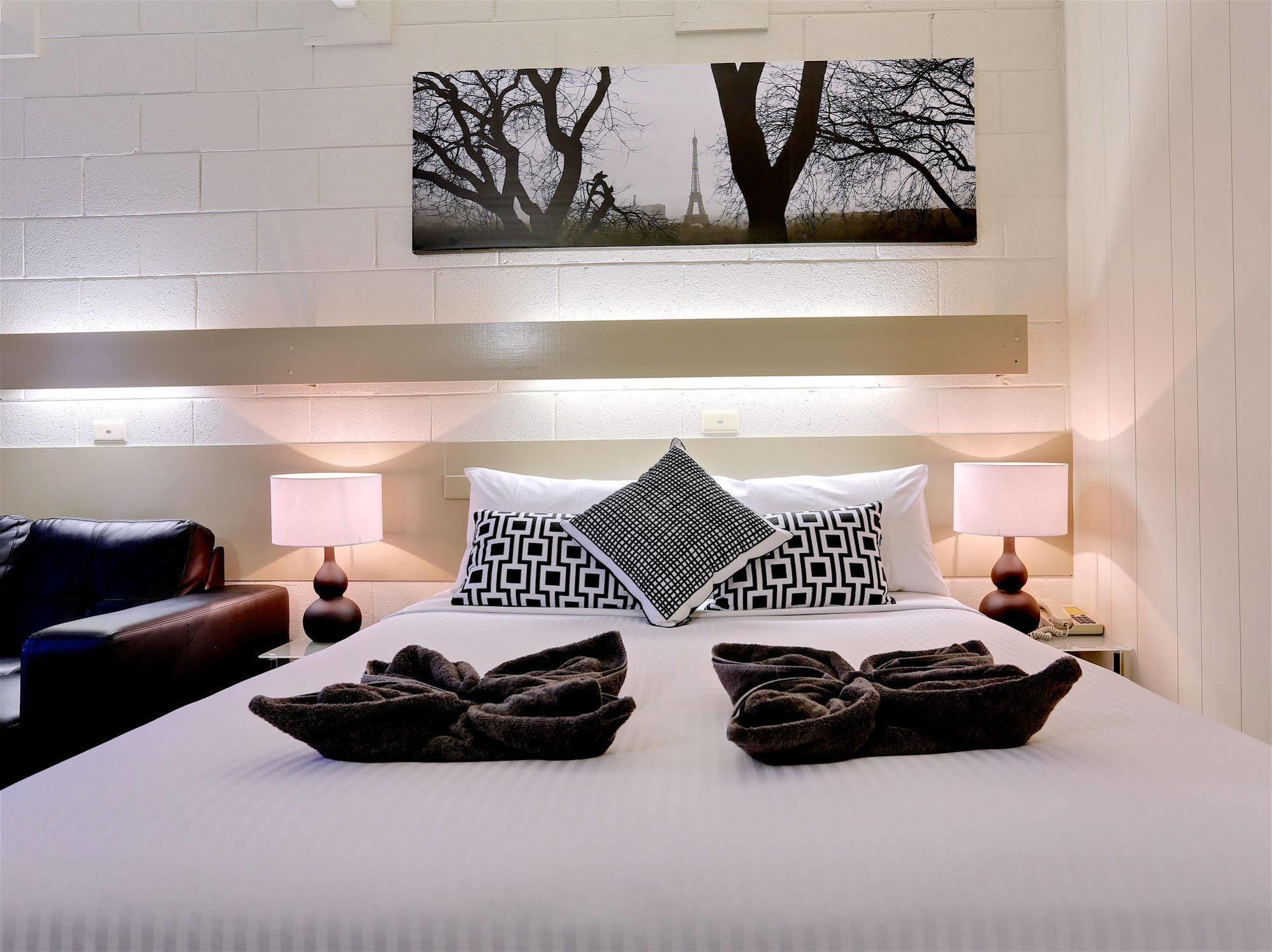 Castle Creek Motor Inn Euroa Ngoại thất bức ảnh