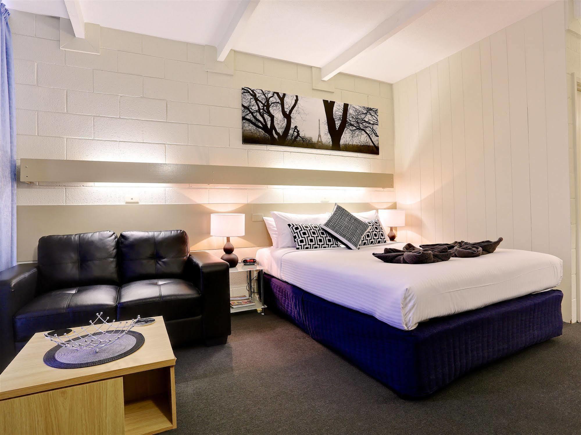Castle Creek Motor Inn Euroa Ngoại thất bức ảnh